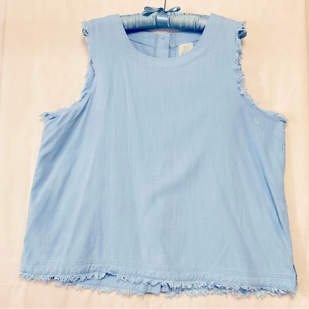 Frayed Edge Light Blue Linen Sleeveless Top